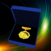 2013年4月：定制廣鐵集團運調(diào)系統(tǒng)工程竣工定制紀念金牌