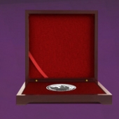 2014年8月：青溪中學畢業(yè)20周年同學聚會紀念銀幣定制