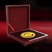 2014年11月：訂制湖北宋河山莊開業(yè)留念紀(jì)念金牌金銀章